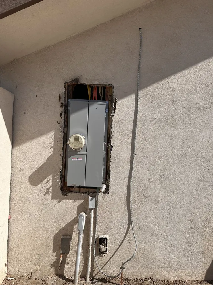 Slide of Electrician Alberto