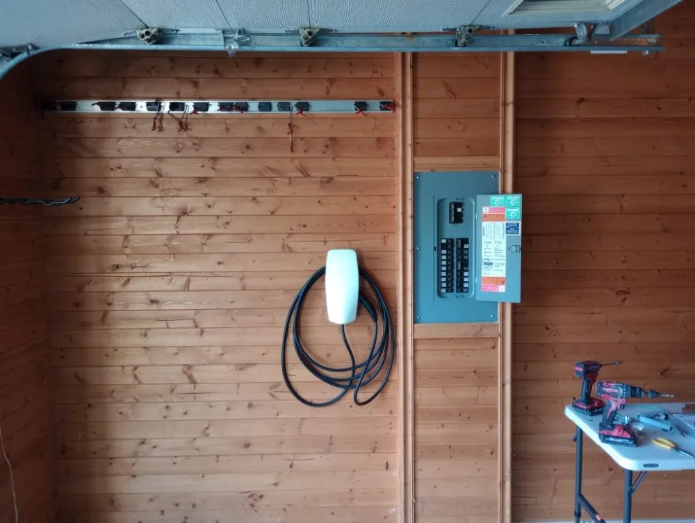 Slide of Electrician For Hire