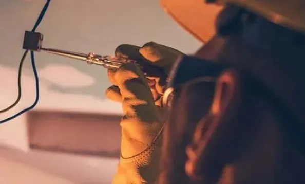 Slide of Electrician Fresno