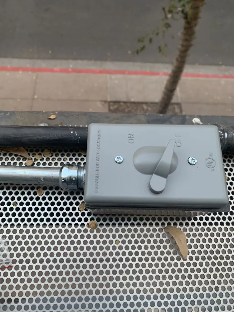 Slide of Electrician HR