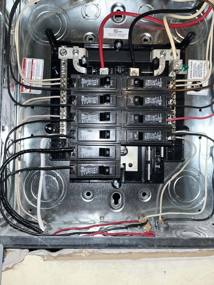 Slide of Electrician Lorenzo