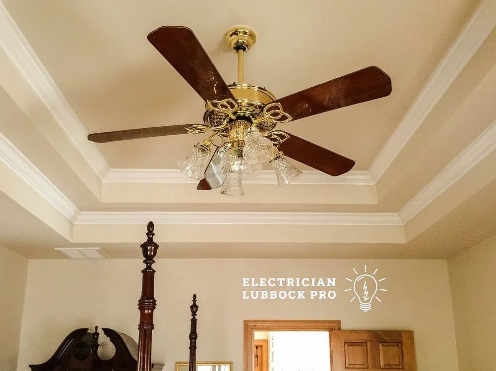 Slide of Electrician Lubbock Pro