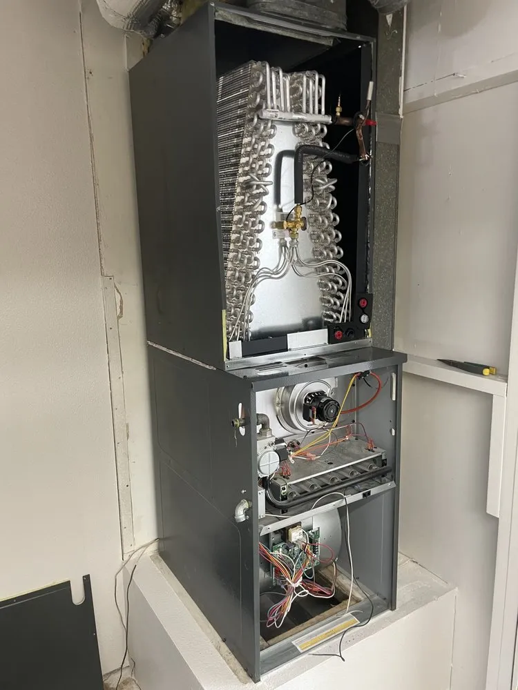 Slide of Electrician man