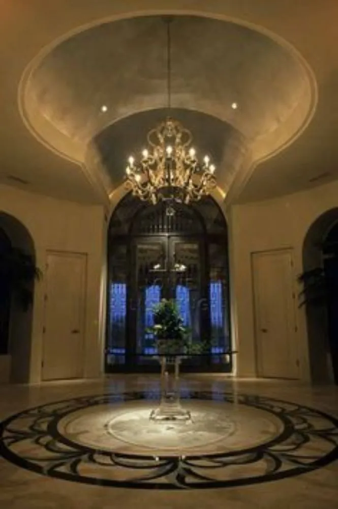 Slide of Electrician Masters Unlimited