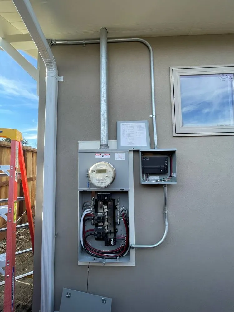 Slide of Electrician Santa Cruz