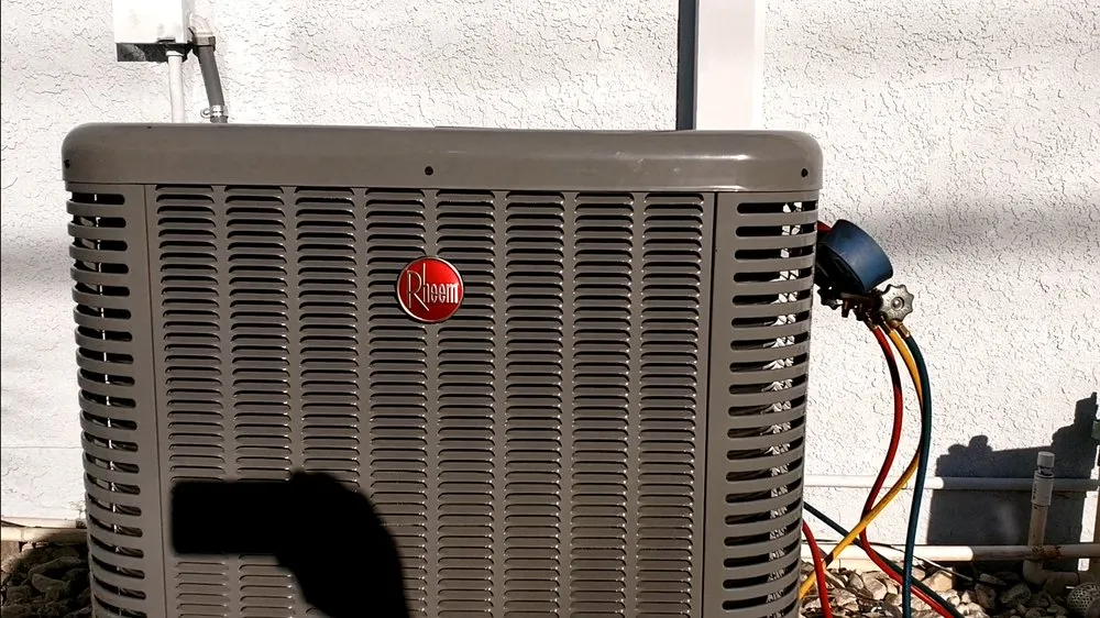 Slide of Electrician Services