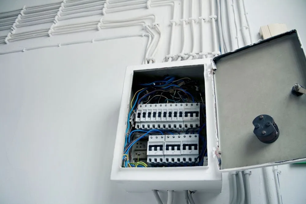 Slide of Electricians Near Me