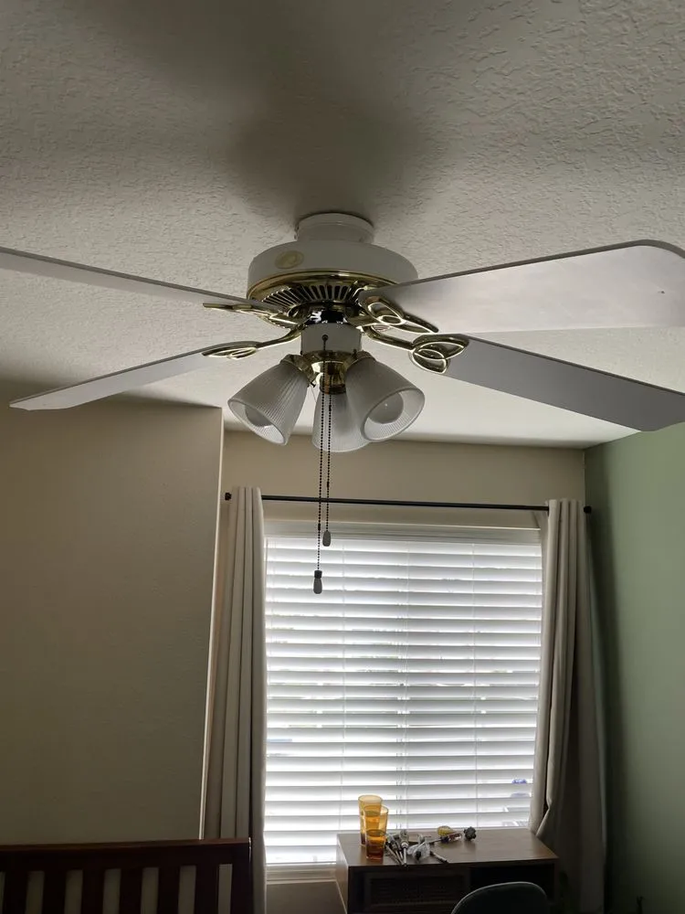 Slide of Electricians On A Mission