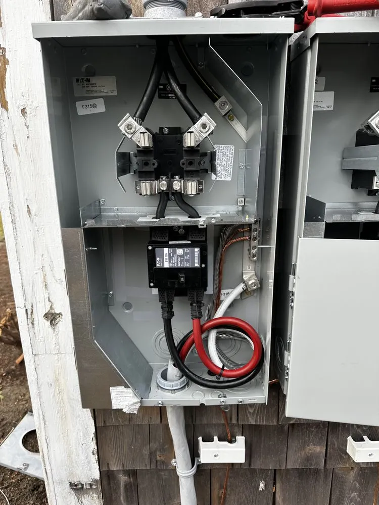 Slide of Electricians R Us - Electrical Services Pawtucket