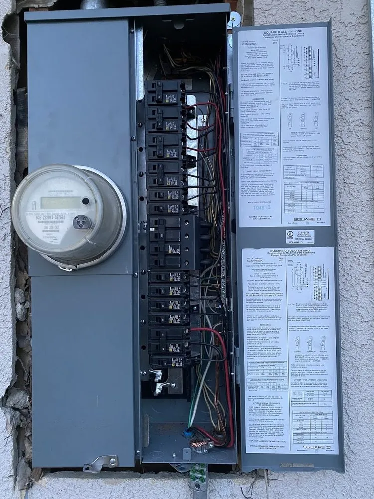 Slide of Electricians Service Express