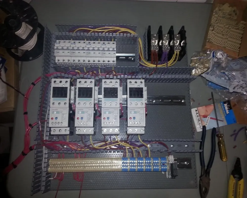 Trusted electrical service for homes in circuit breaker repair, by