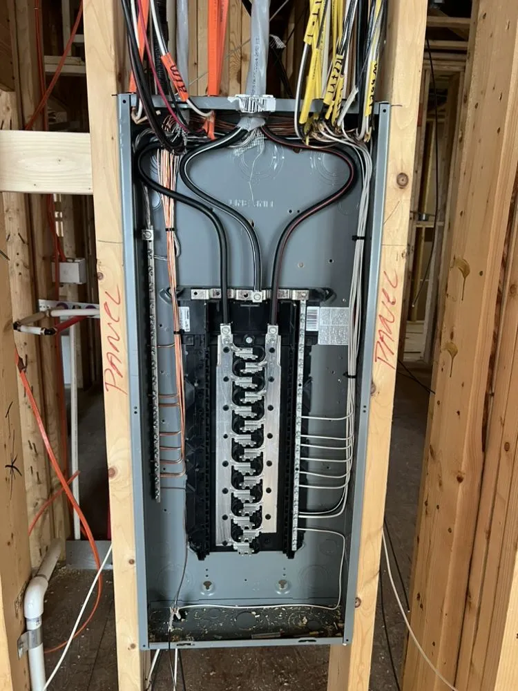 Trusted wiring installation in Hermitage, TN by Electricidad