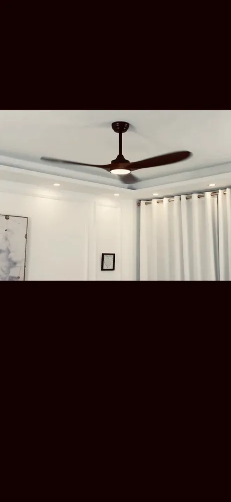 Slide of Electricity Experts