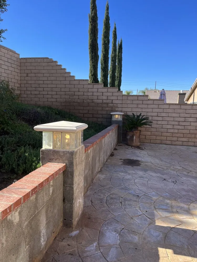 Slide of Electricman