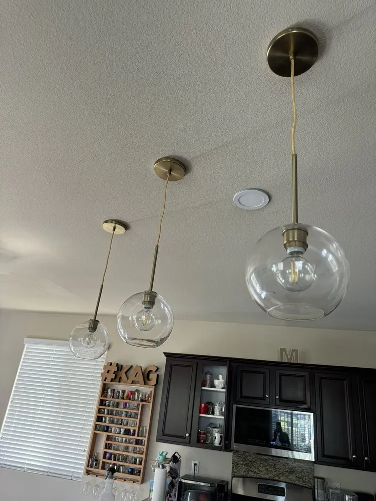 Slide of Electricman