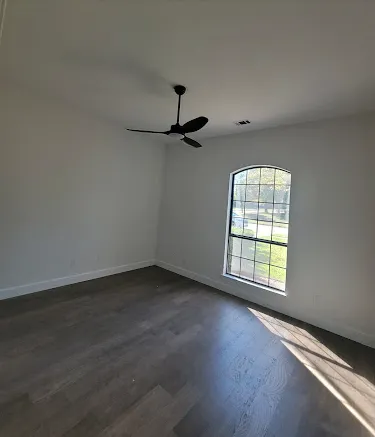 Slide of Electricowork