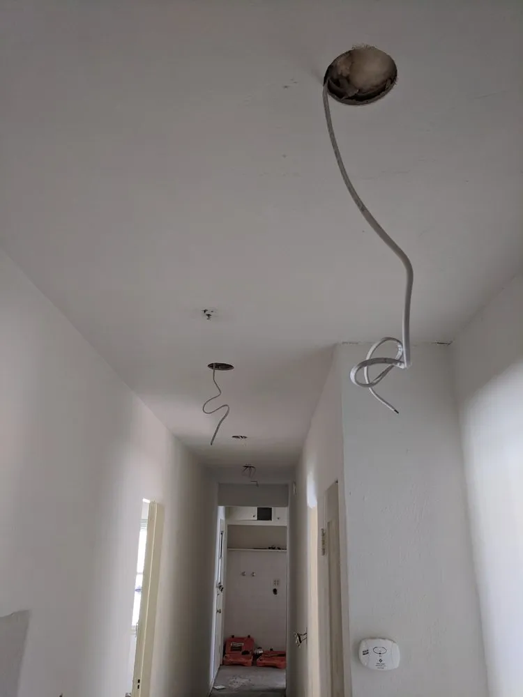 Slide of Electrics By Mike Packham