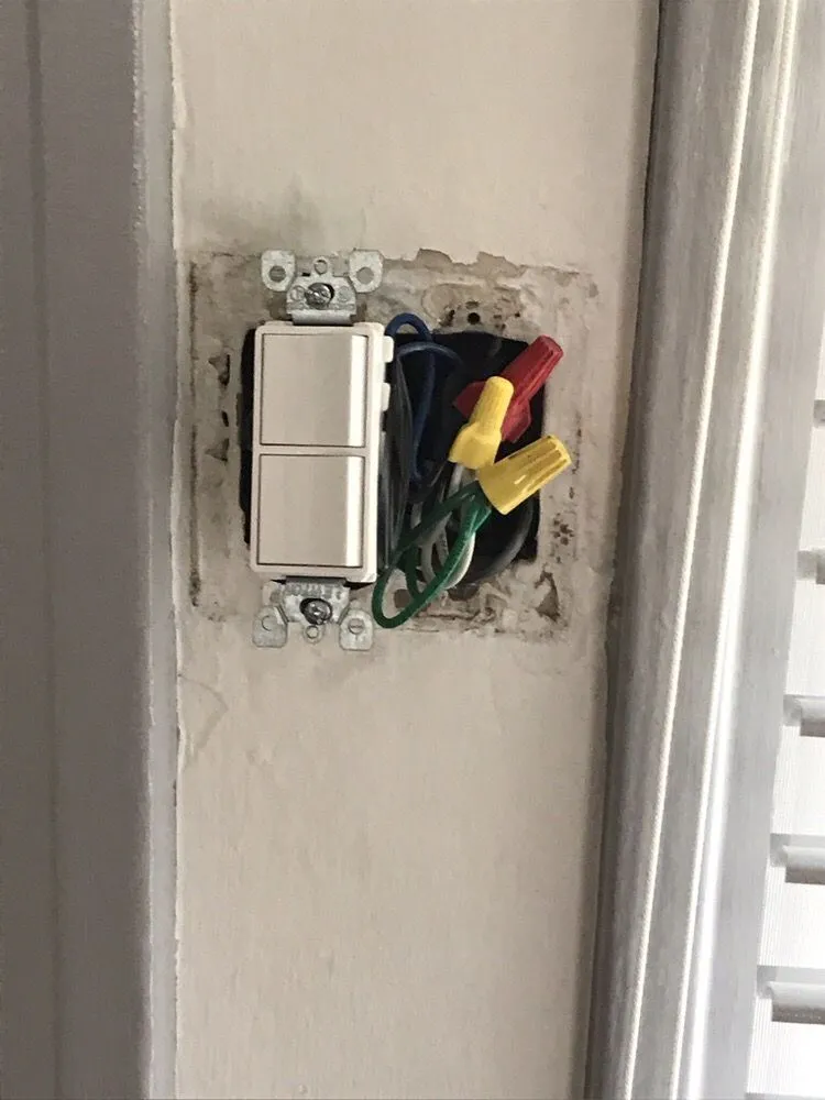 Slide of Electrics By Mike Packham