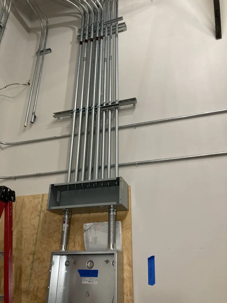 Slide of ElectricWMack