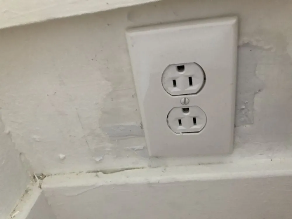 Slide of Electricwork Solutions