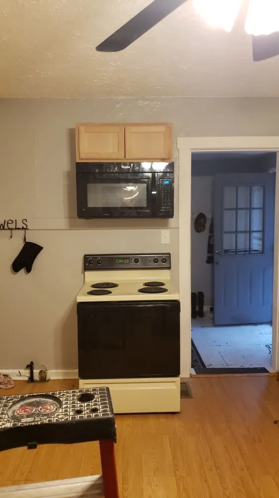 Slide of Electrifying Services