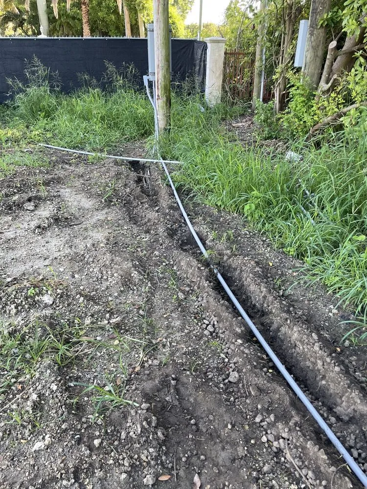 Slide of Electrik Pros  Wynwood