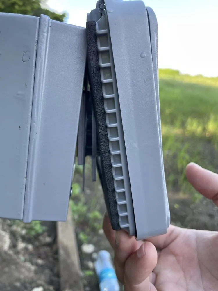 Slide of Electrik Pros  Wynwood