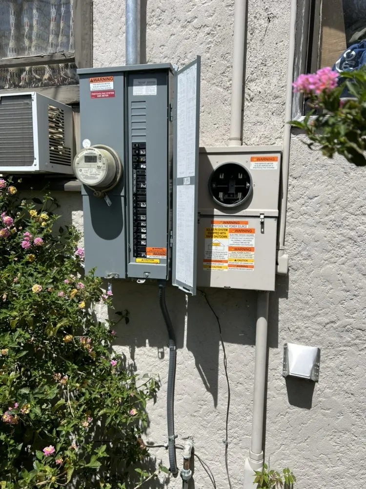 Slide of Electro Elite