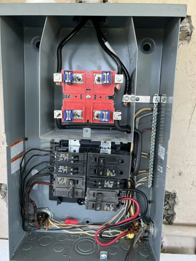 Slide of Electro Elite