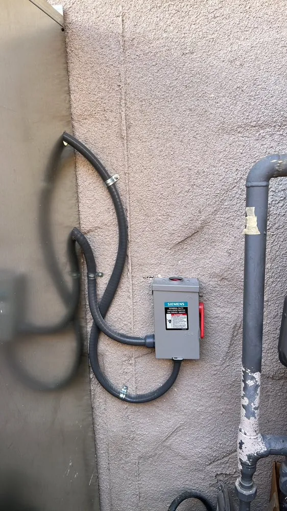 Slide of Electro Elite