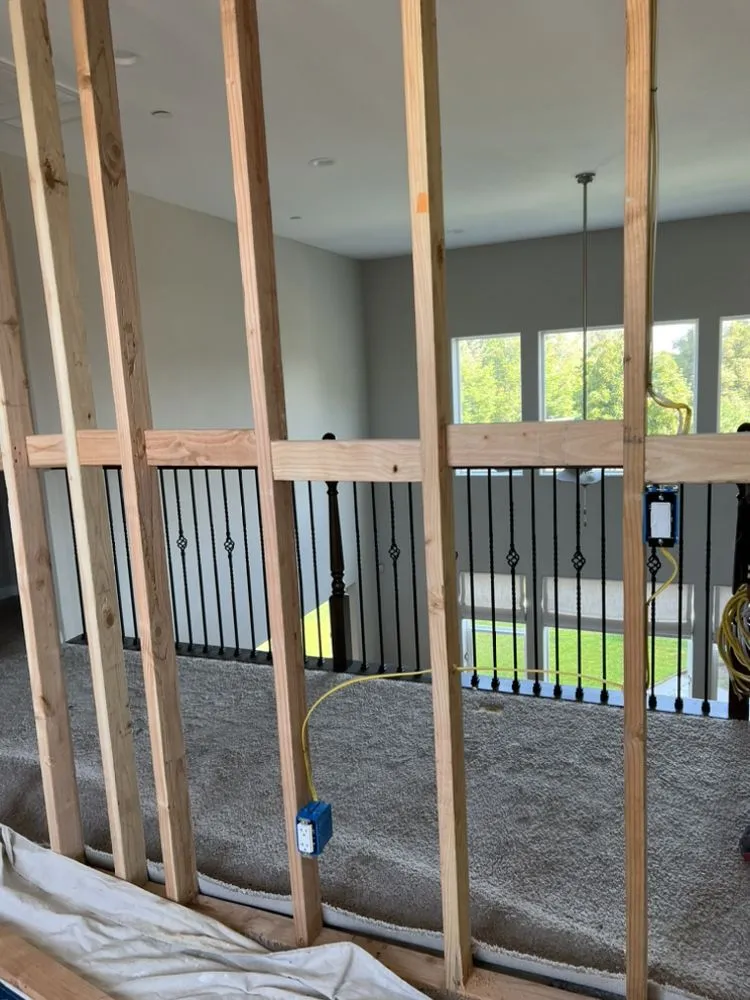 Slide of Electro Elite