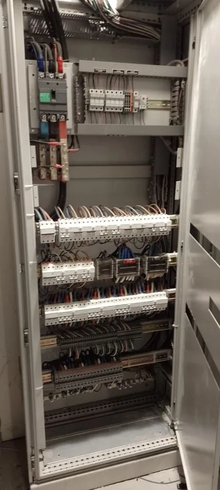 Slide of Electro House