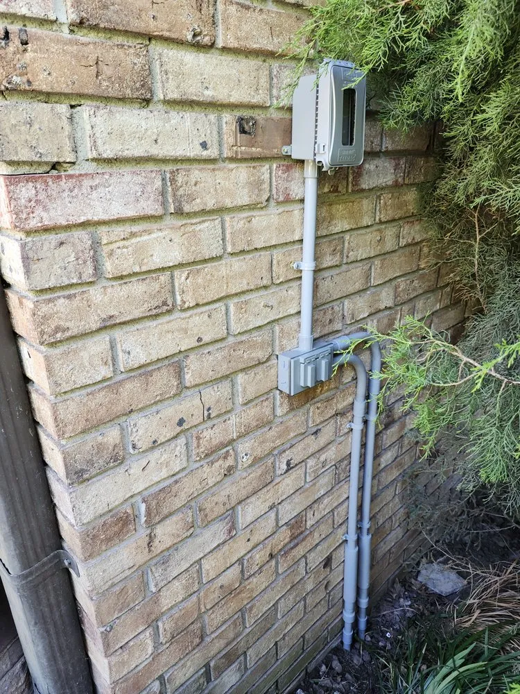 Slide of Electro silva