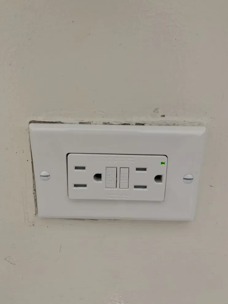 Slide of Electrocity Maintenance