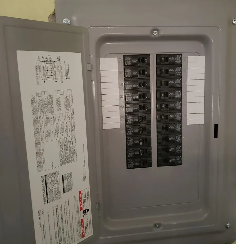 Slide of Electroman 1000