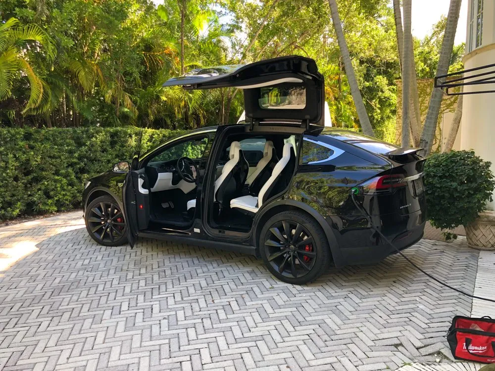 Slide of Elekron Electric