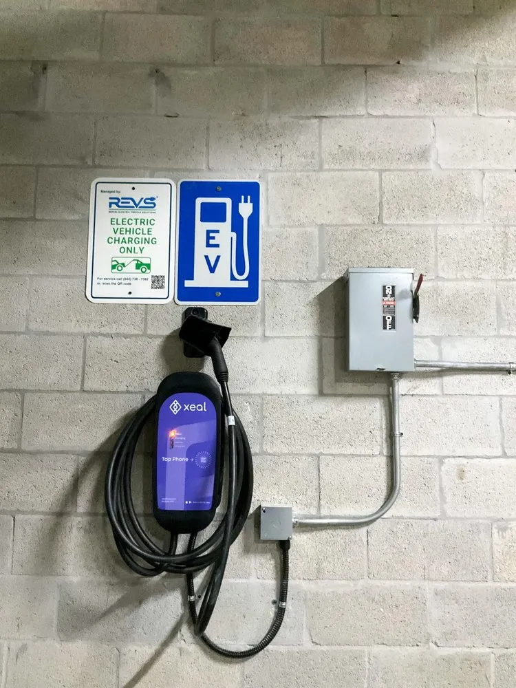 Slide of Elekron Electric