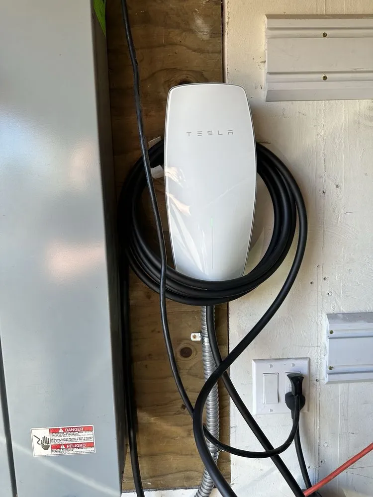 Slide of Eleney Electric