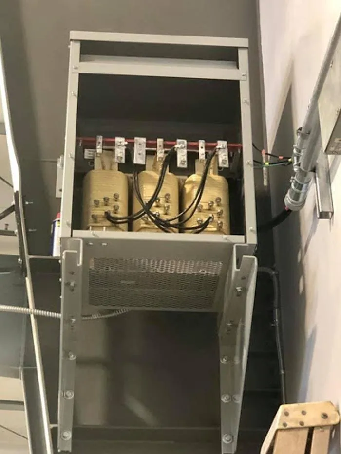 Slide of Eleos Electric