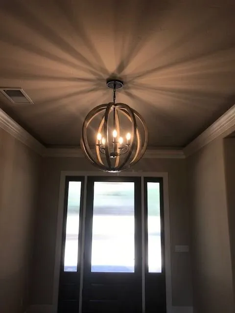 Slide of Eleos Electric