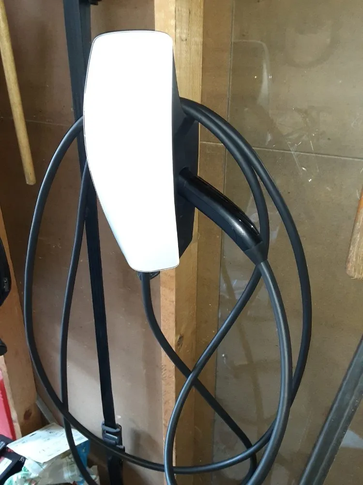 Slide of Eleven Eleven Electric