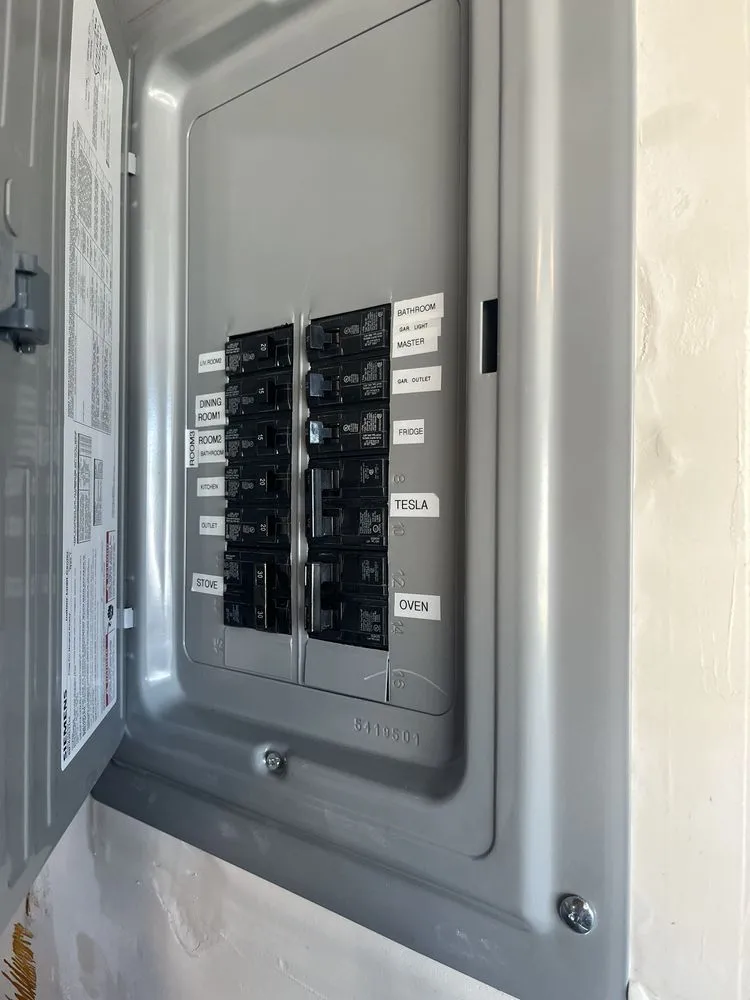 Slide of Elex Solutions