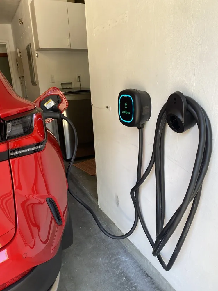 Slide of Elex Solutions