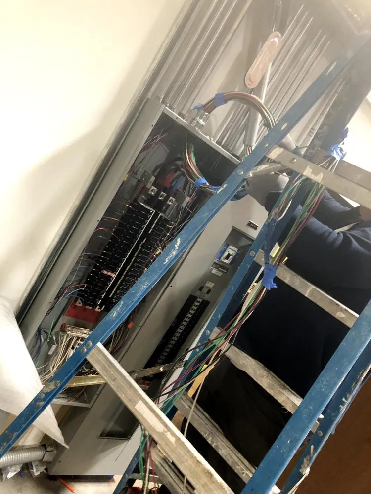 Slide of Eli Construction