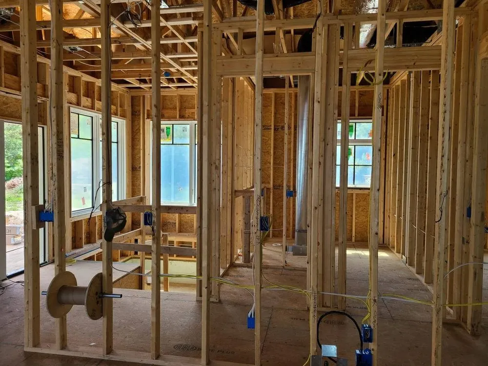 Reliable electrician providing lighting installation in Mancelona, MI - Eli Electric