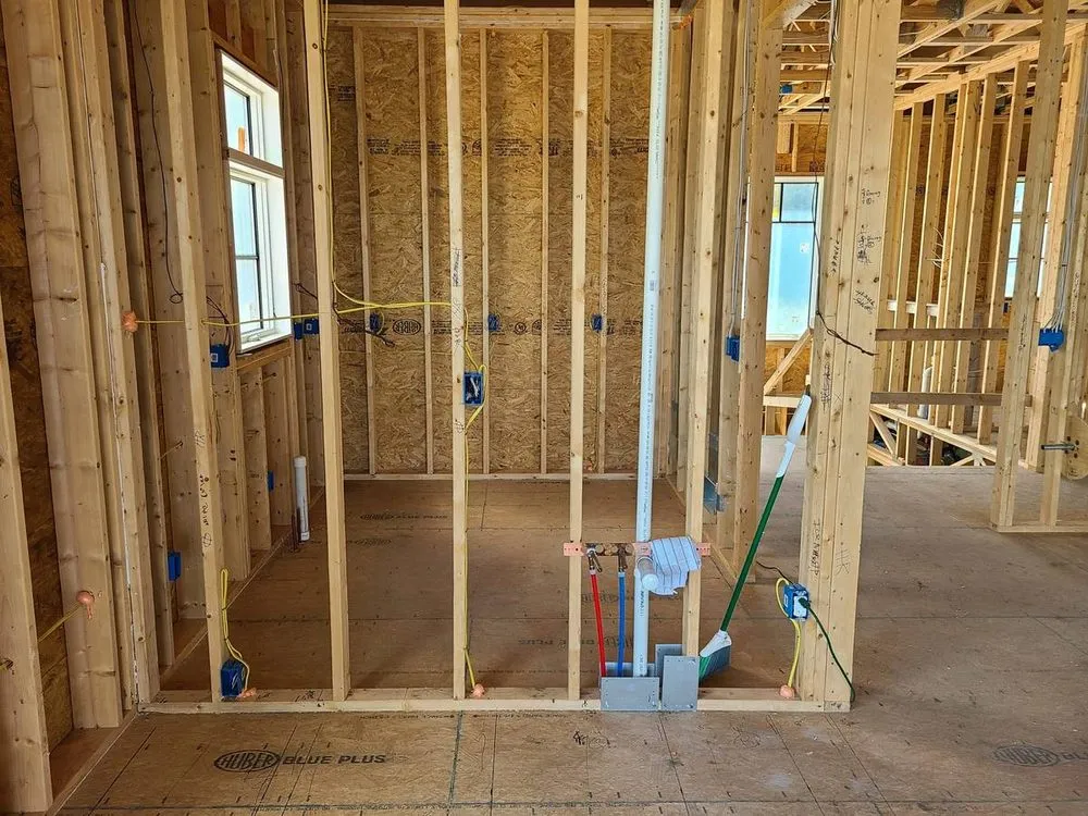 Reliable electrician providing emergency electrical service in Mancelona, MI - Eli Electric
