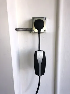 Eliad Camacho Electrical Logo