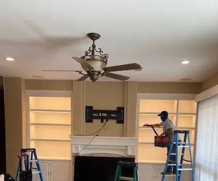 Slide of Elias Electric