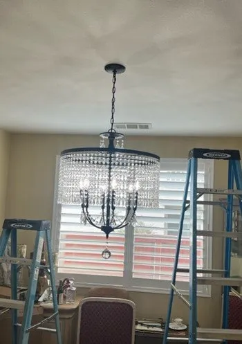 Slide of Elias Electric