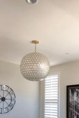 Slide of Elias Electric